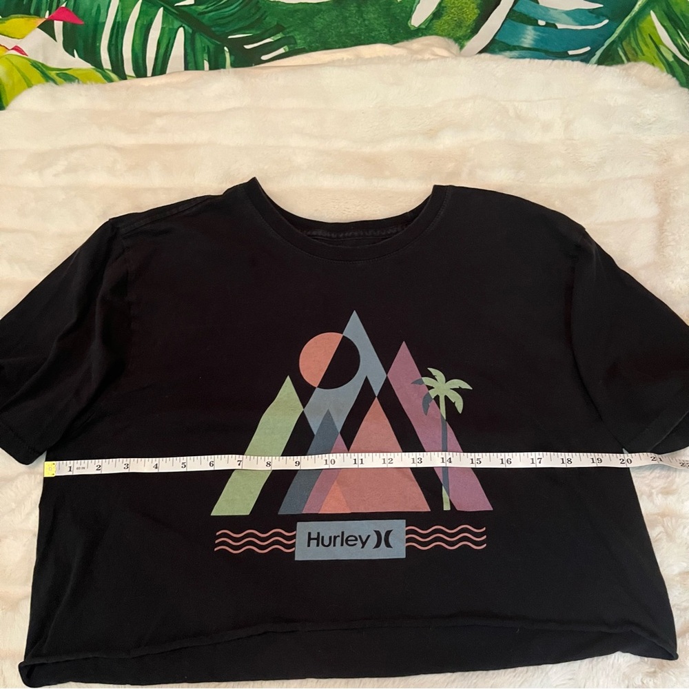 Hurley Womens Medium Black Geometric Retro Style Graphic Cropped Spring Tee - Picture 6 of 7